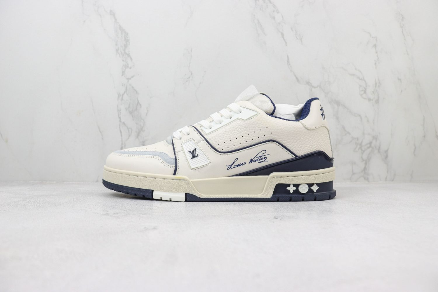 Louis Vuitton Trainer #54 Signature White Marine