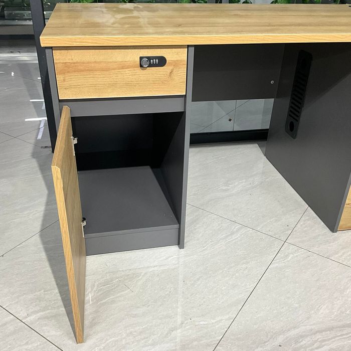 Оффис ширээ / Код: Е-1614 /