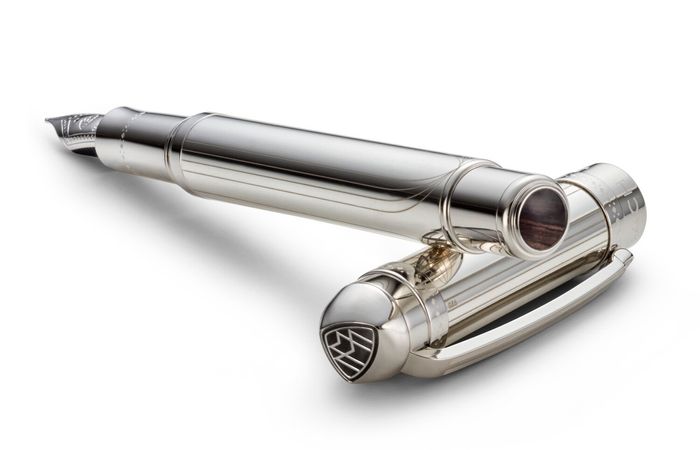MAYBACH Fountain pen - Sterling-Silver / Platinum - 18 K solid gold nib in  M