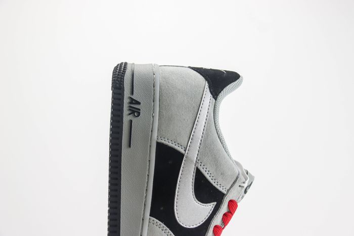 Nike AIR FORCE 1 LOW 07 X AKIRA LIGHT GREY/BLACK/RED 