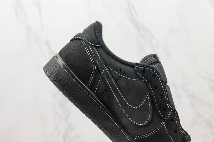 AIR JORDAN 1 LOW x TRAVIS SCOTT ''BLACK PHANTON''