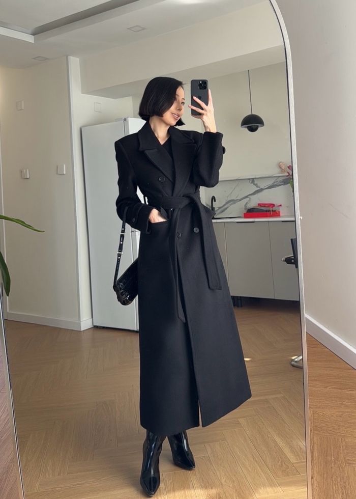 Woolen Coat /Black/