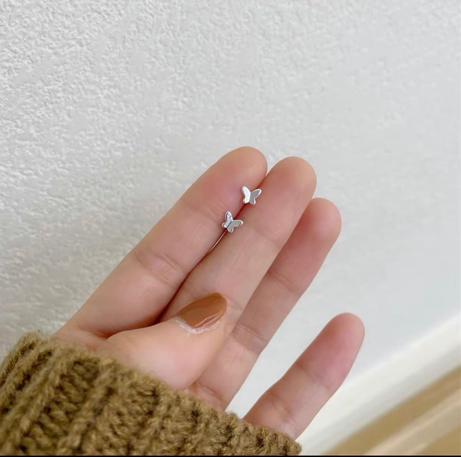 Жижиг ээмэг