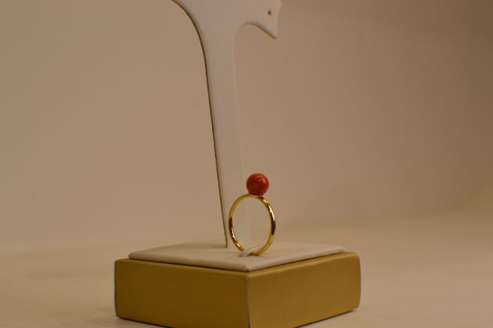 момо шүрэн бөгж