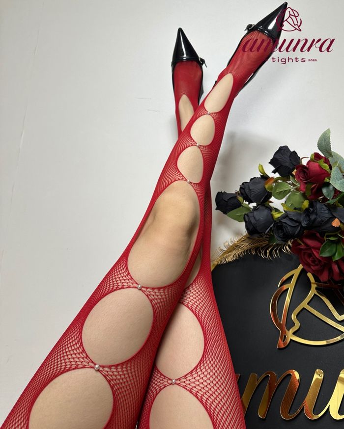 Улаан торон трико