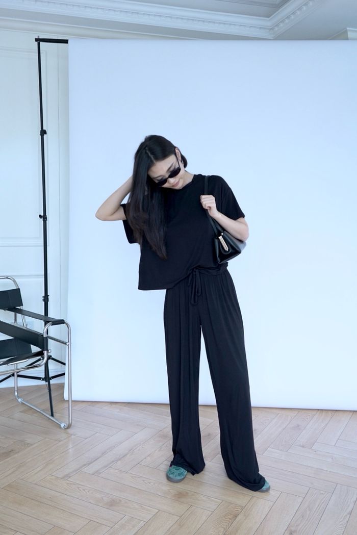 https://cdn.zochil.shop/d7c10107-4eb8-4a71-be8b-1e32589dd909_t700.jpg