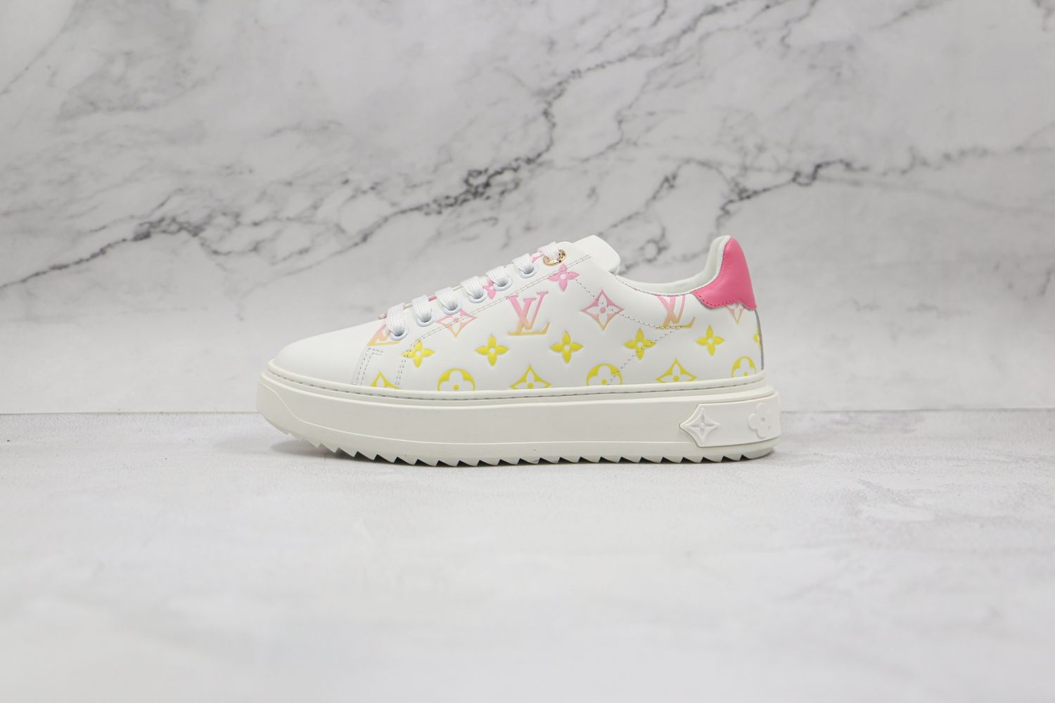 (WMNS) LOUIS VUITTON Time Out Sneakers 'White with Orange Ombre Monogram'