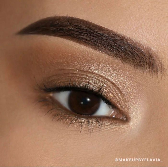 Moira Everlast Shimmer Cream shadow (008,metallic taupe )