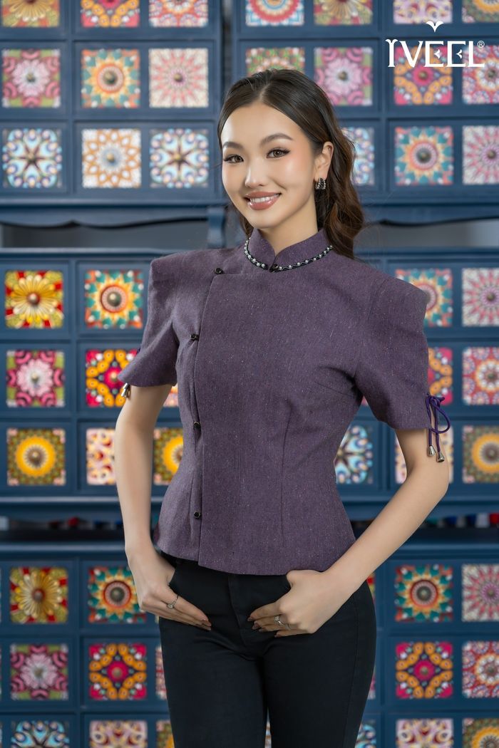 Дөрвөлжин мөртэй хантааз