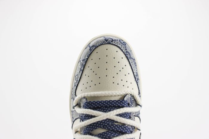 Nike SB Dunk Low x  GUCCI 13