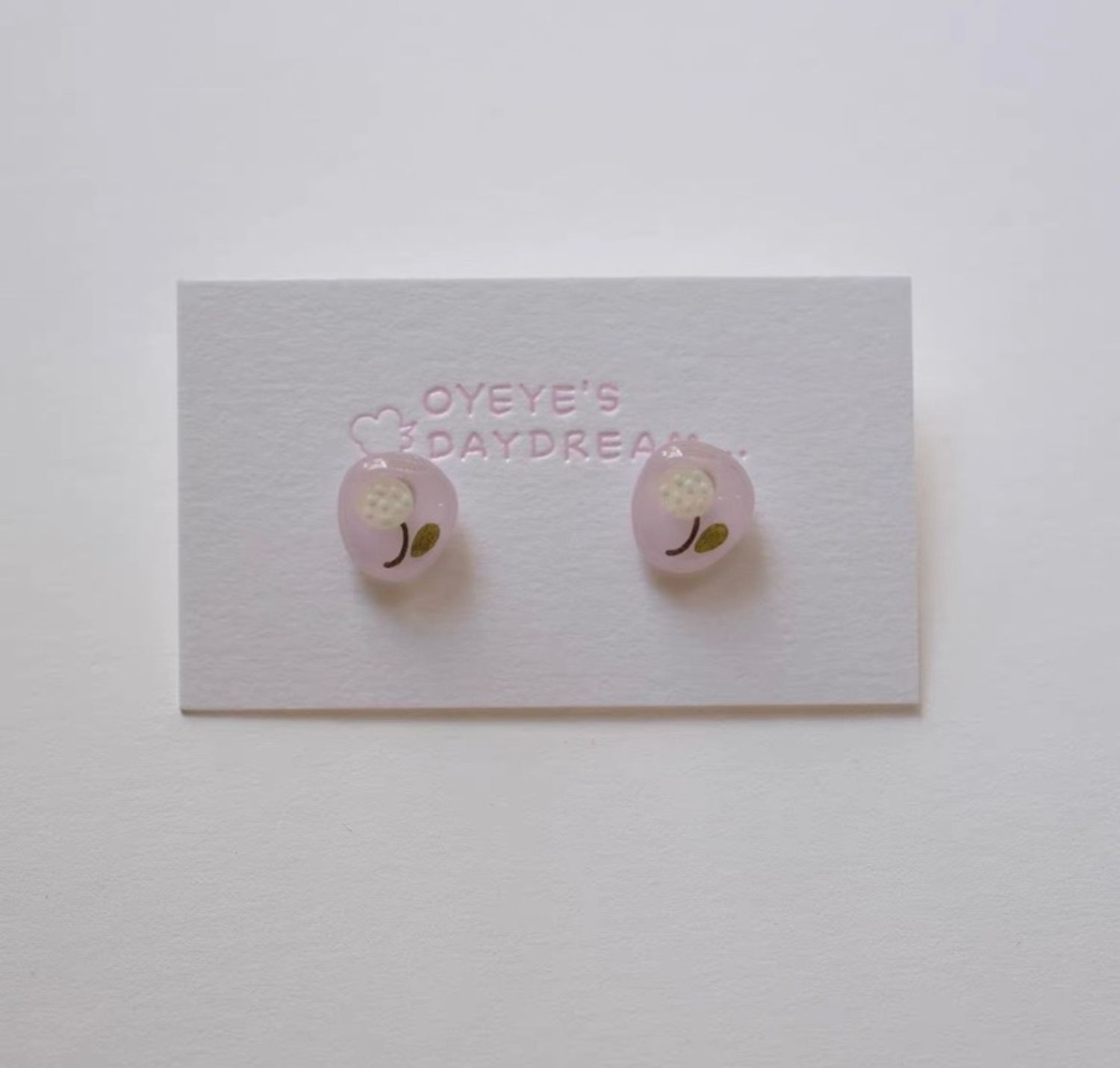 Жижиг ээмэг