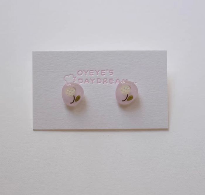 Жижиг ээмэг