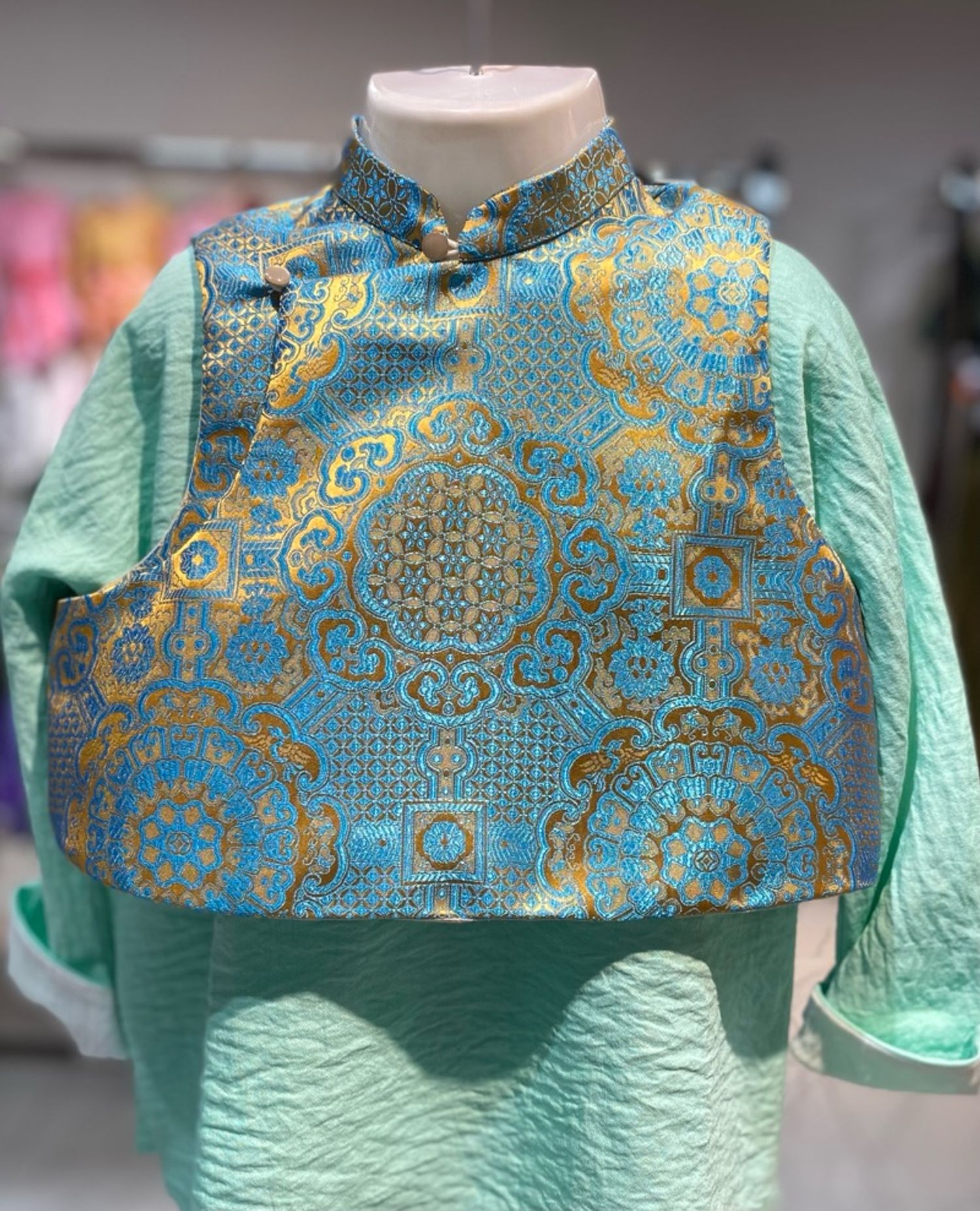 Цэнхэр торгон хантааз