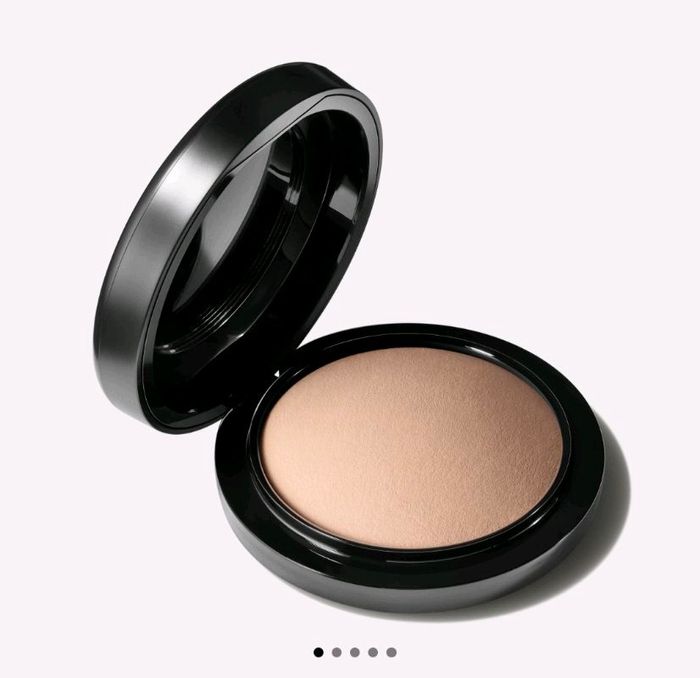Mac powder