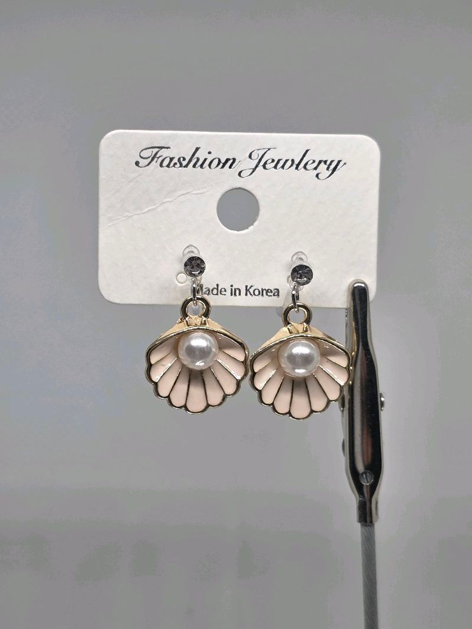 хавчдаг ээмэг