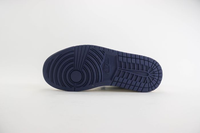 Fragment x Travis Scott x Louis Vuitton Air Jordan 1 Low 44