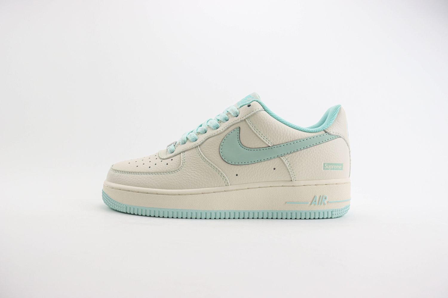 Nike Air Force 1 Low x supreme 90