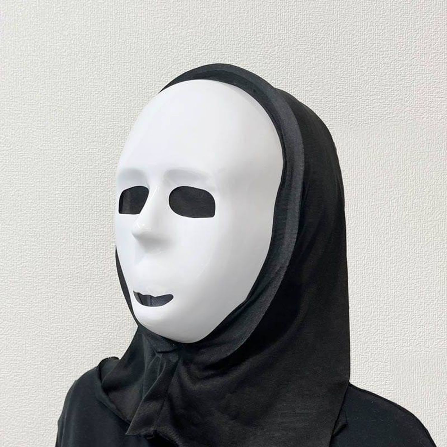 https://cdn.zochil.shop/d9c8aaa8-7cb1-4cb9-a0c7-bcbb329aee84_t1500.jpg