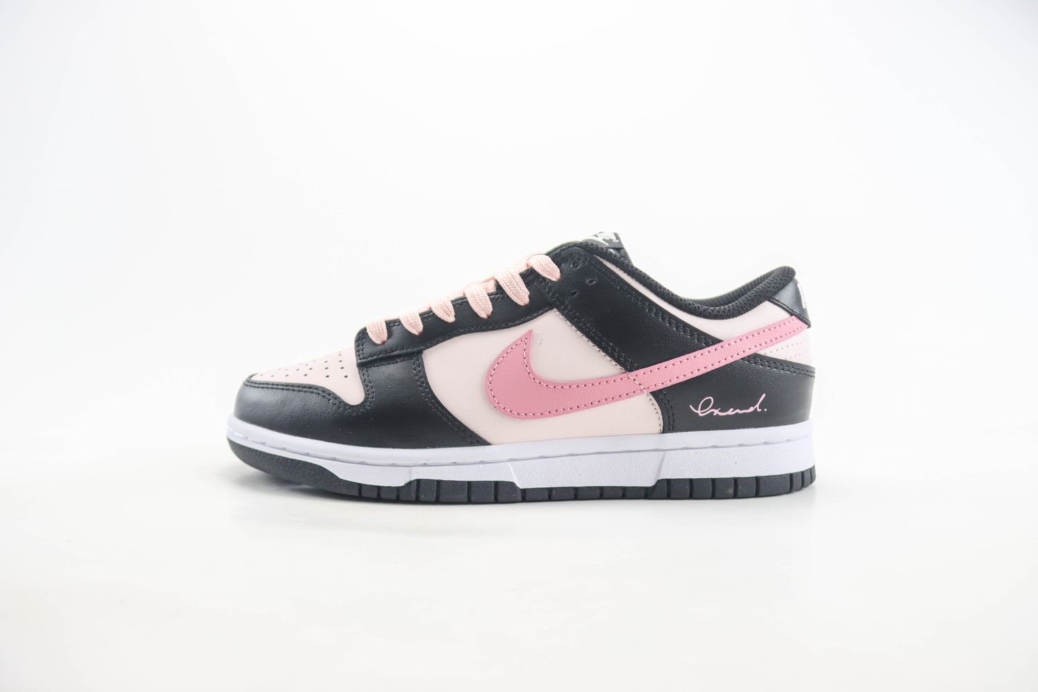 Nike SB Dunk Low 21
