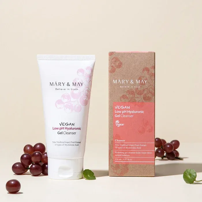 MARY & MAY Vegan Low pH Hyaluronic Gel Cleanser
