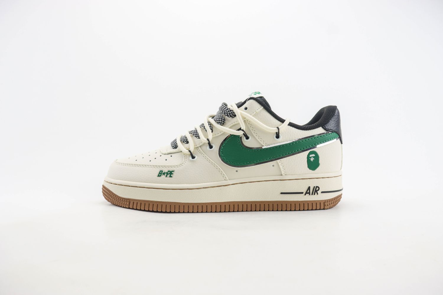 Nike Air Force 1 Low x BAPE 22