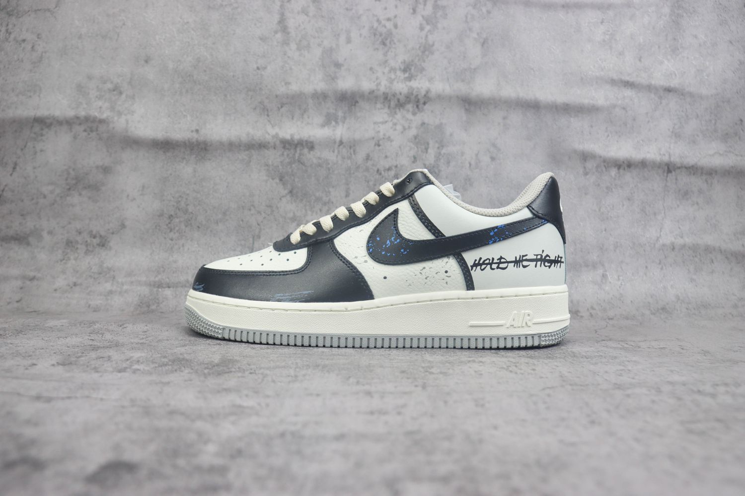 Nike Air Force 1 Low 357