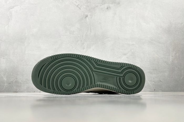 Nike Airforce 1 Low x Dior 03