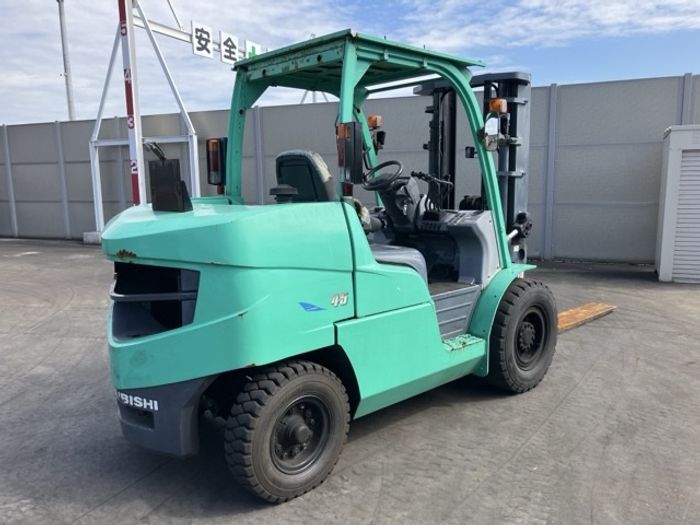 Mitsibushi 5t diesel forklift