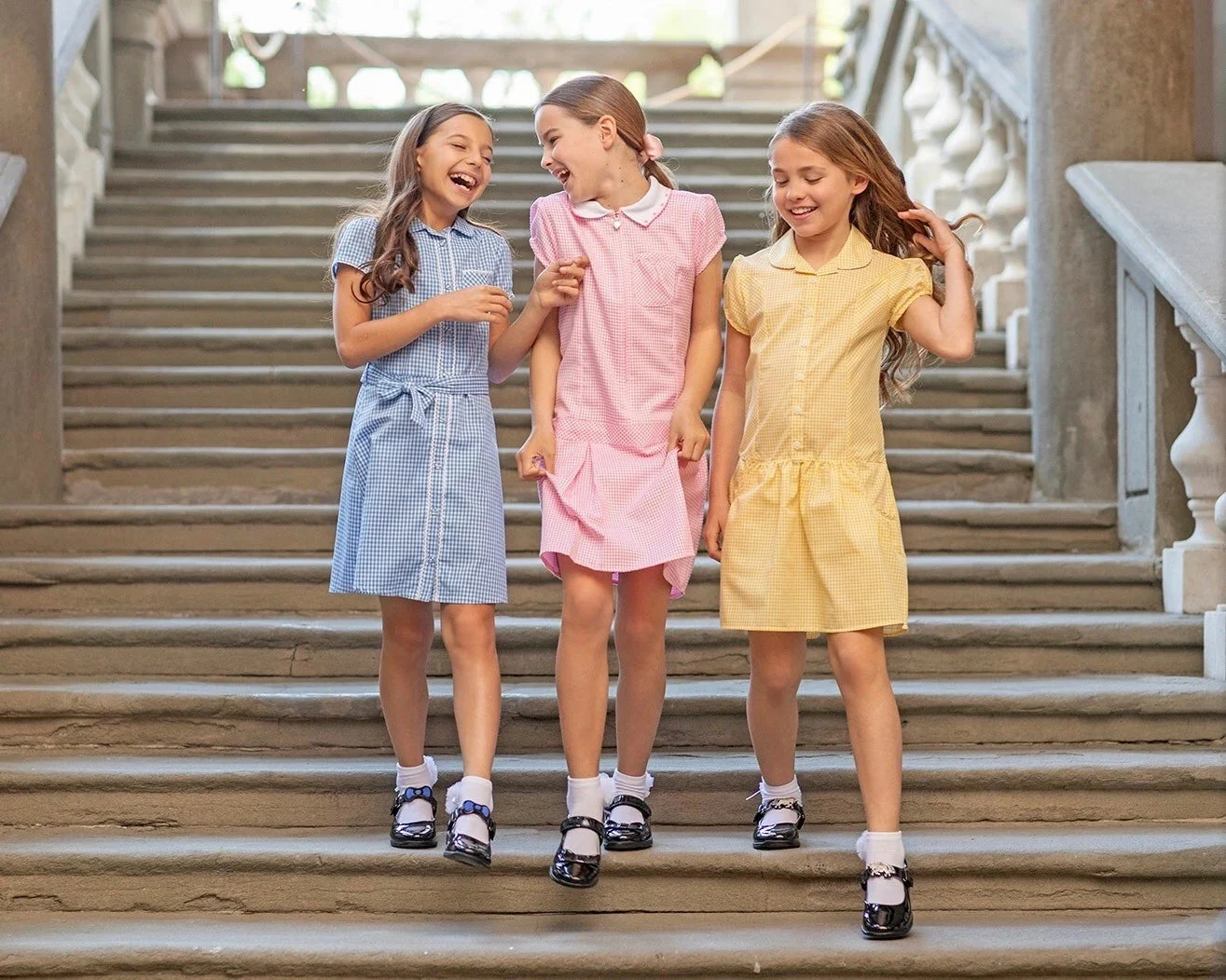 Хүүхдүүдэд таарах хэмжээгээ олох