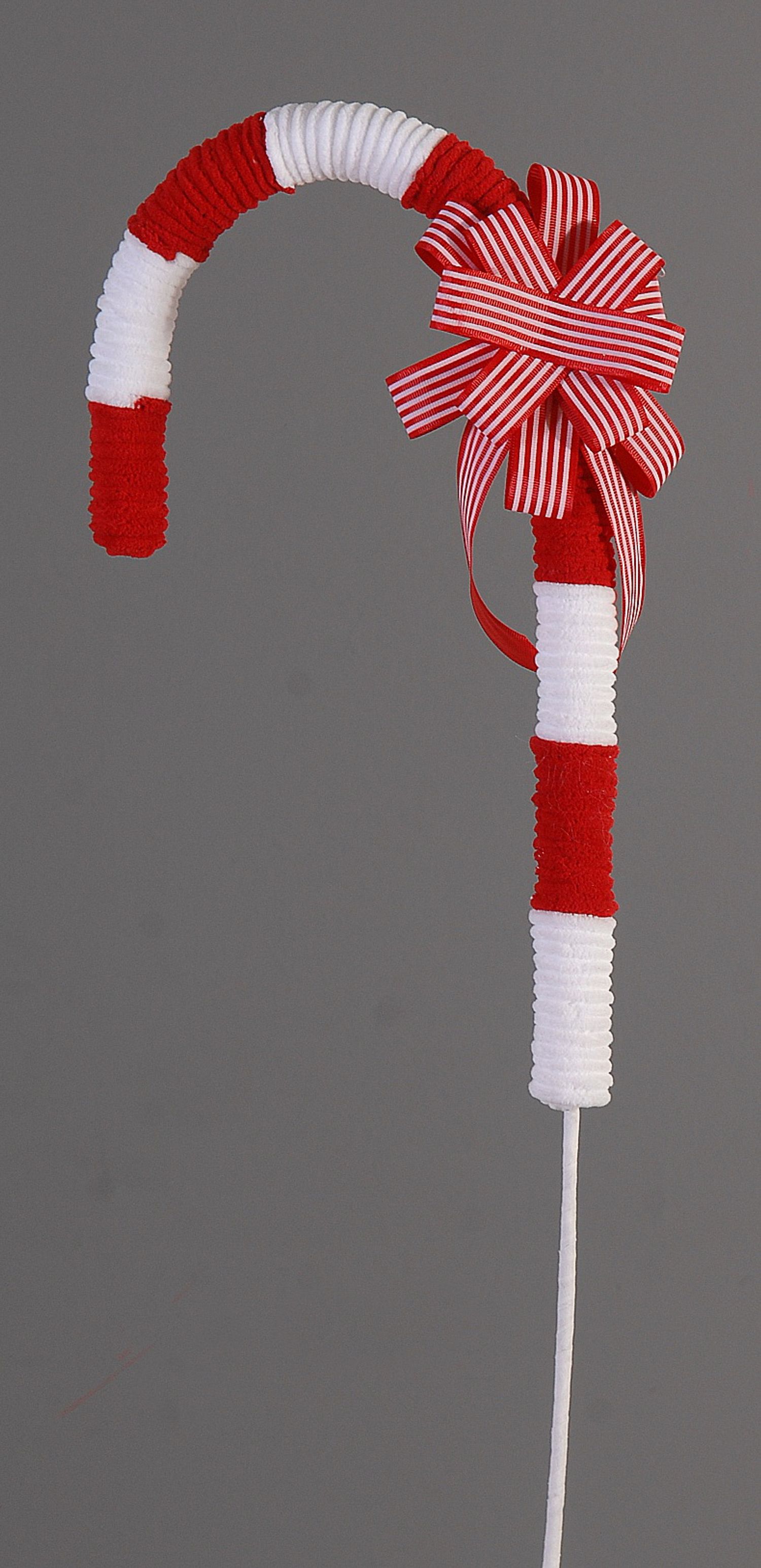 Red&white stick w/bow