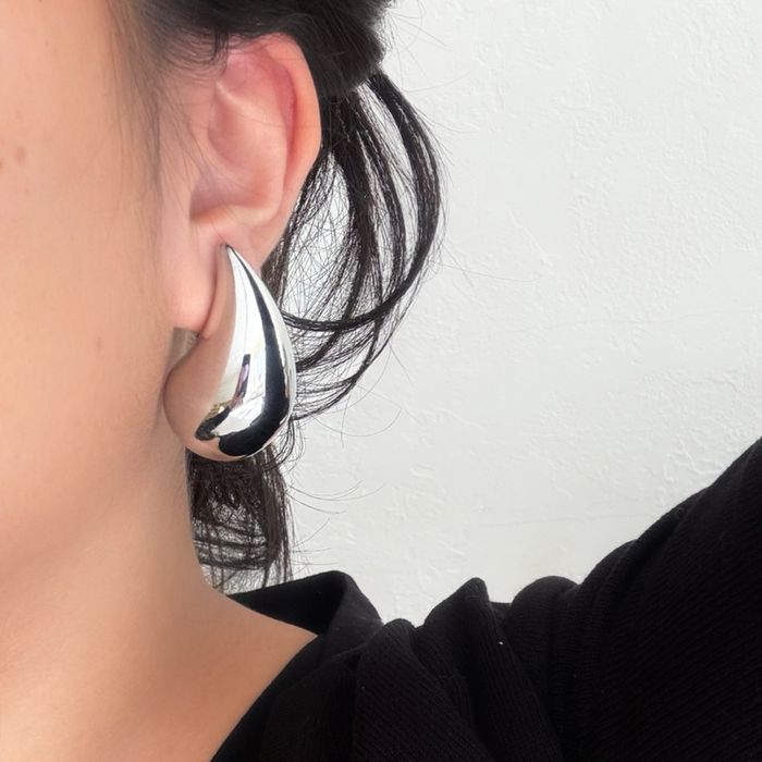 Drop earrings / large /