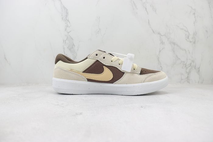 Nike SB Force 58 Sesame Baroque Brown