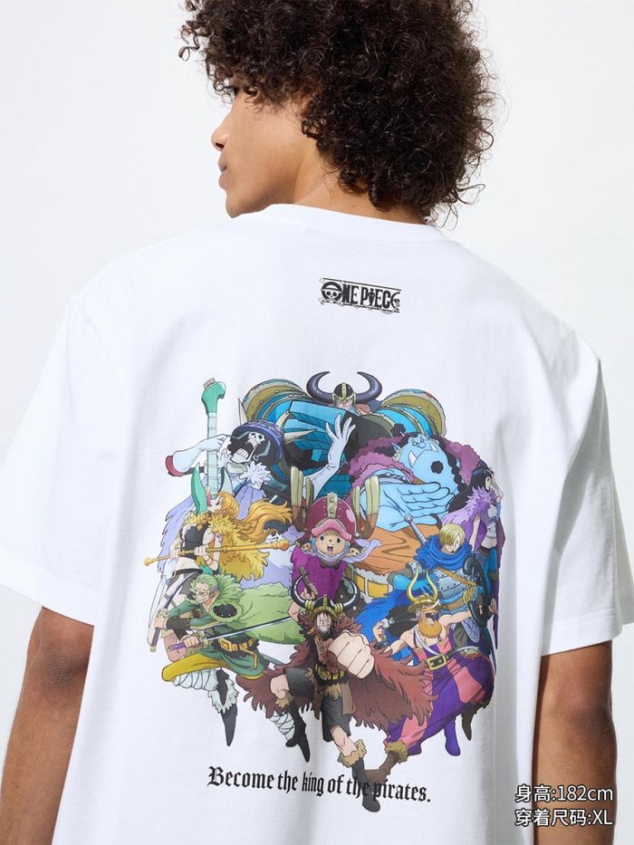 UNIQLO one piece футболка