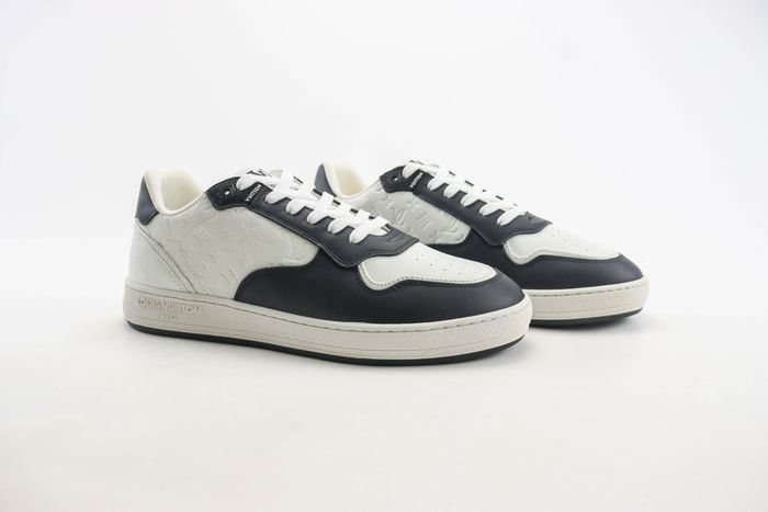 Louis Vuitton Wmns Stadium Sneaker 'White Black'