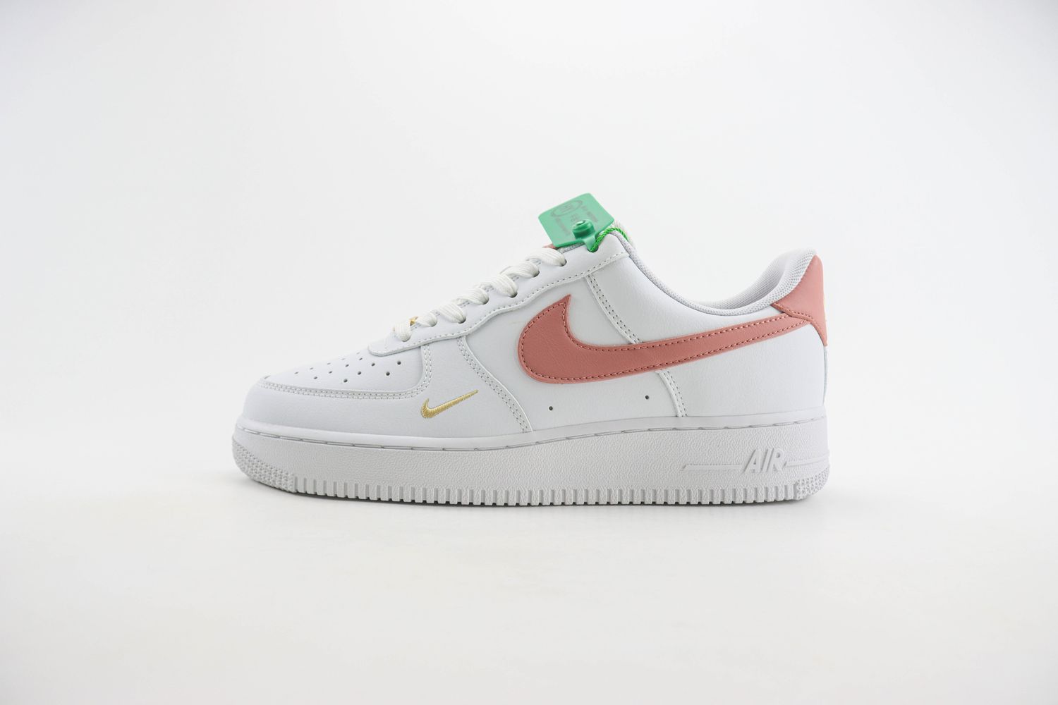 WMNS Air Force 1 '07 Low Essential 