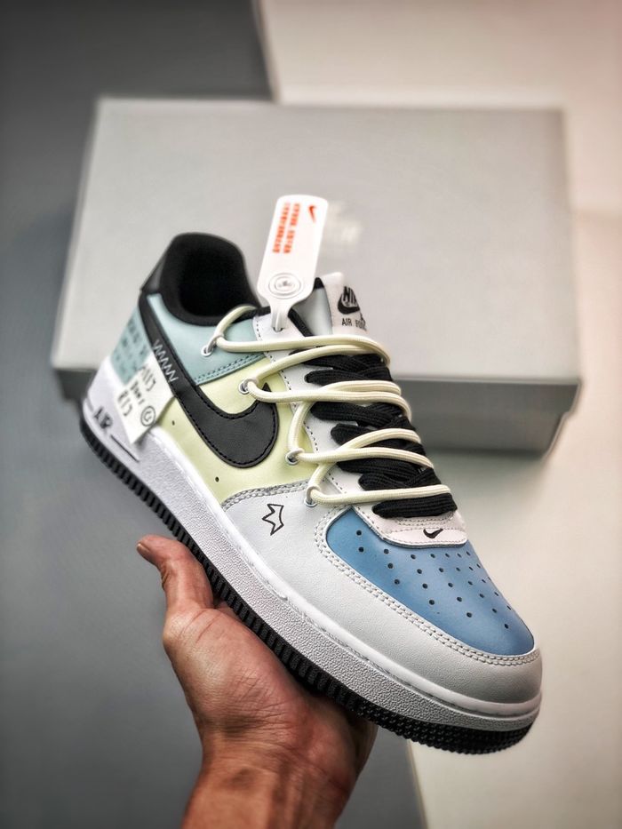 Air Force 1 ‘07 Low Multiple Laces