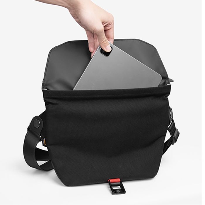 Pouch bag Warriors X