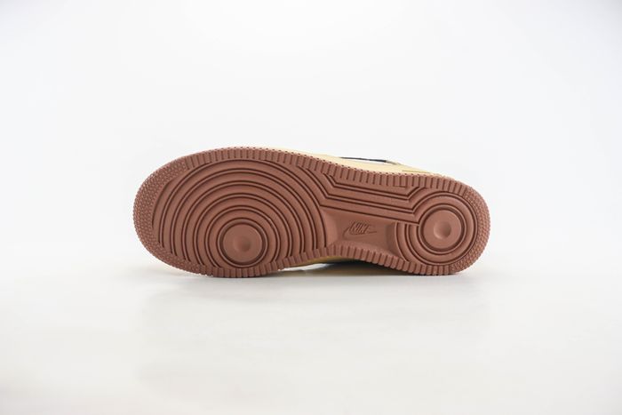 Nike Air Force 1 Low 130