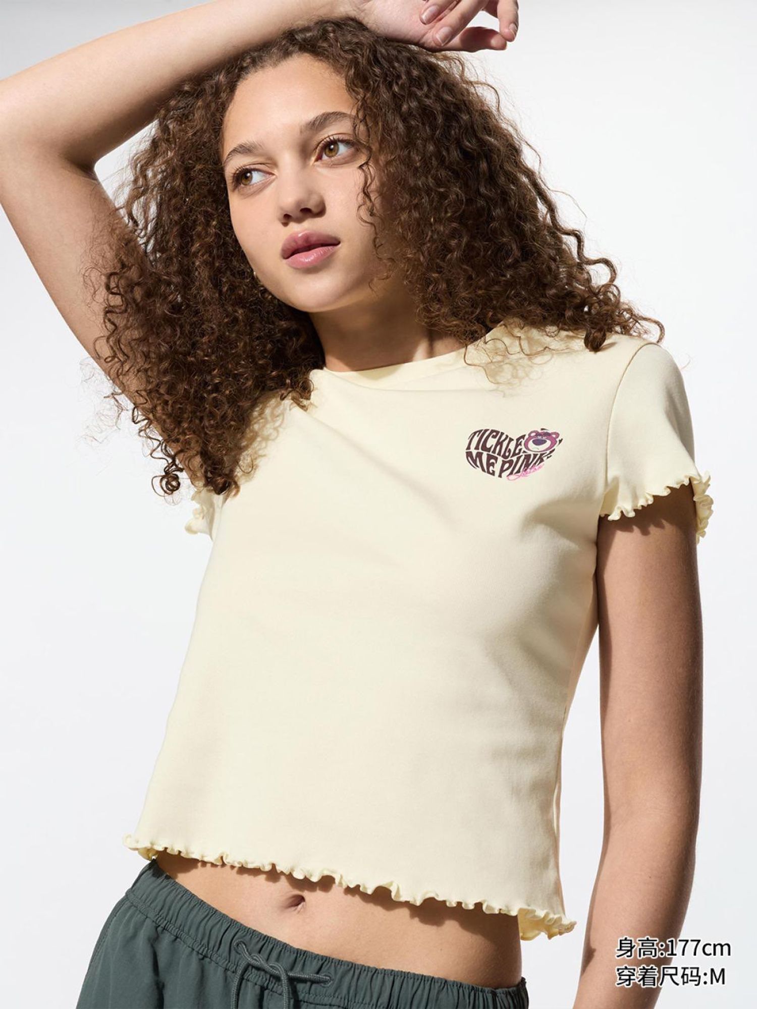 UNIQLO мини футболка          