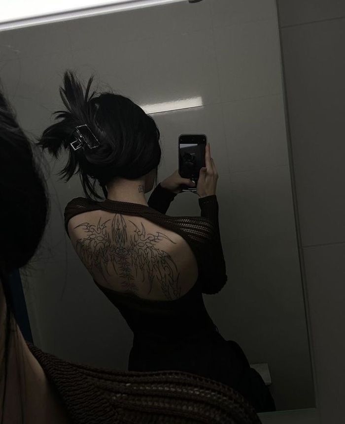 Skeleten wings Усан шивээс