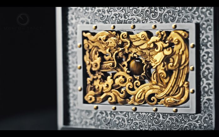 Зүсүүр хээтэй, ган аралтай, эр эм дээлний бүс