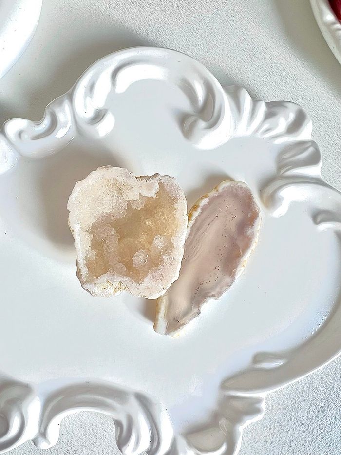 Хос болор, мана (жижиг аяга, таваг хэлбэрт)