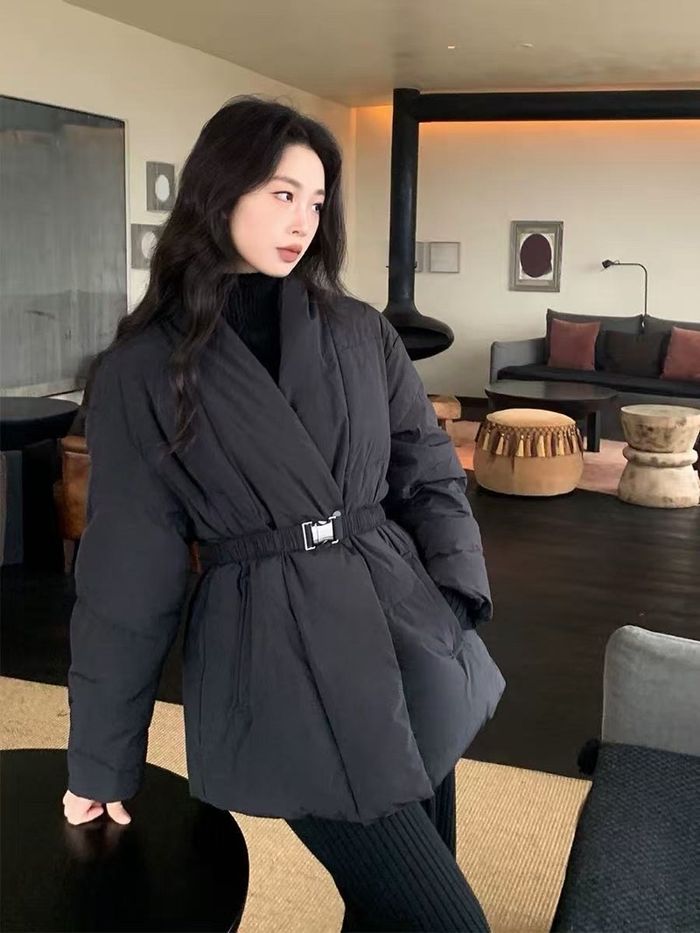 Бүстэй куртка