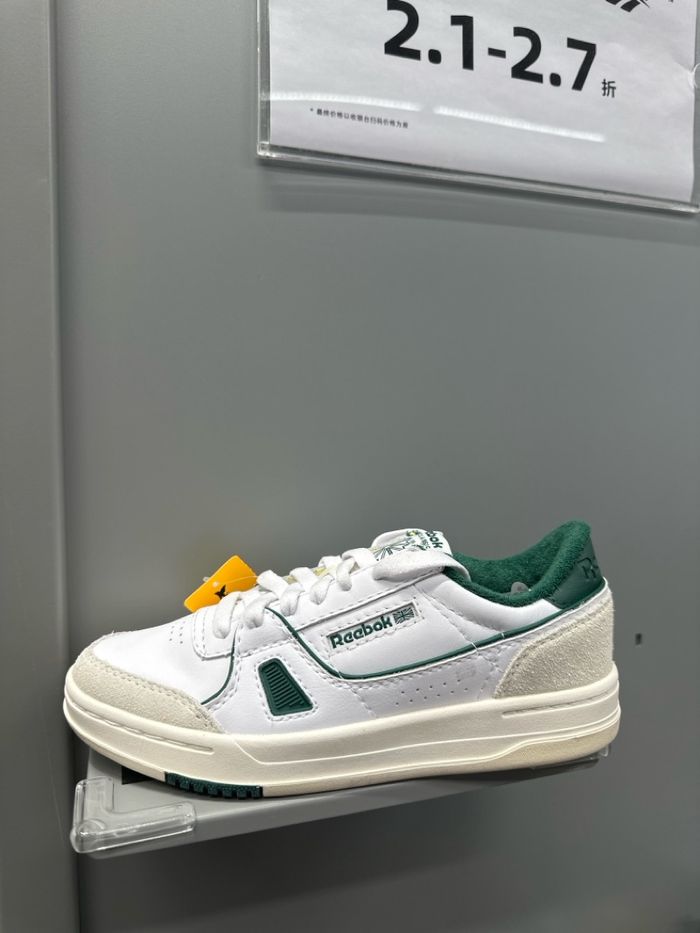 Reebok гутал