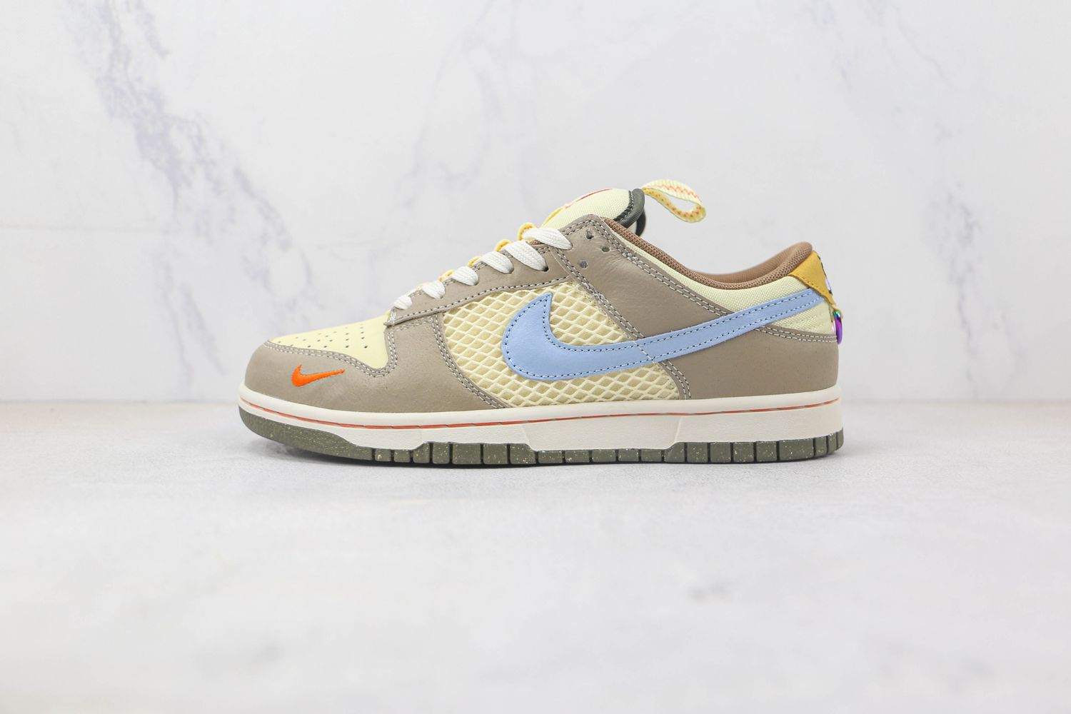 Nike Dunk Low Retro “Cartoon”