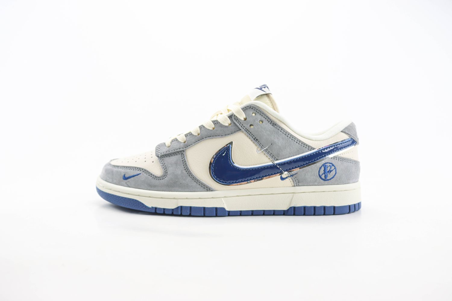 Nike SB Dunk Low x VLONE 