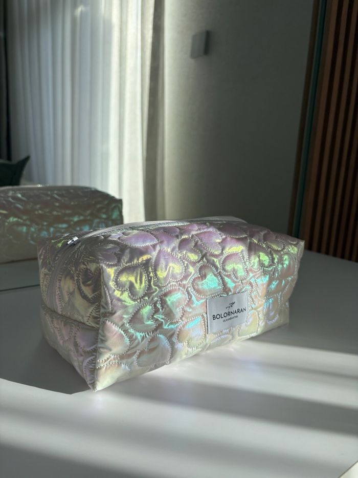 Зүрхэн цагаан гялтгар