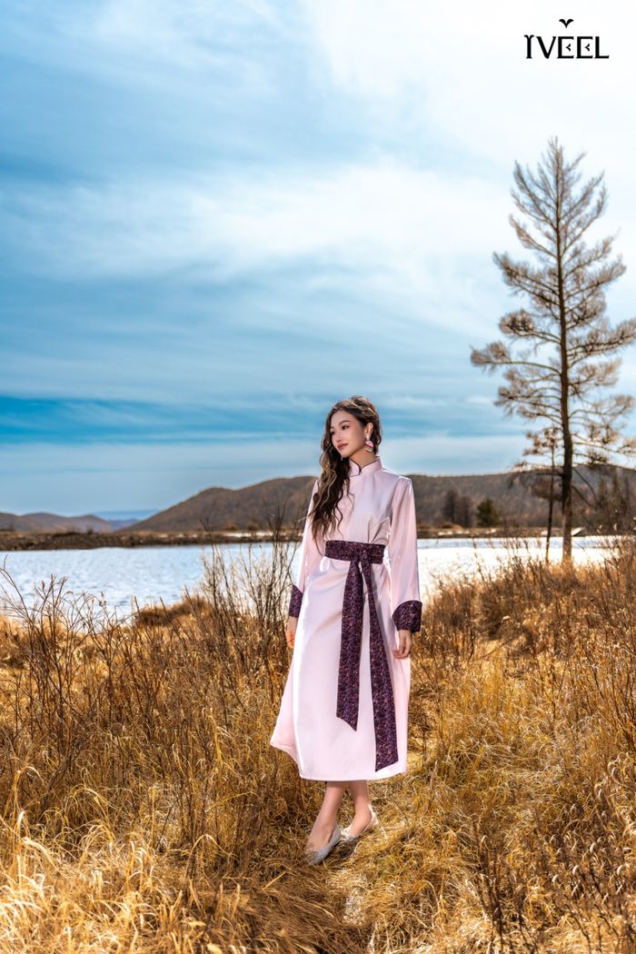 Цулгуй дээл