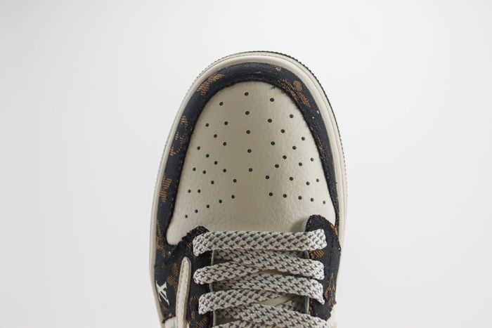 Louis Vuitton Travis Scott Jordan 1 Low 21
