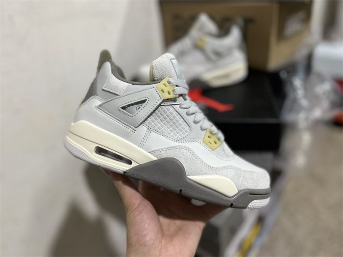 Jordan 4 Retro SE Craft Photon Dust